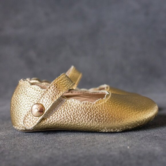 Little Penguin Shoes | Baby Girl Size 4 Gold Mary Jane - Picture 5 of 7